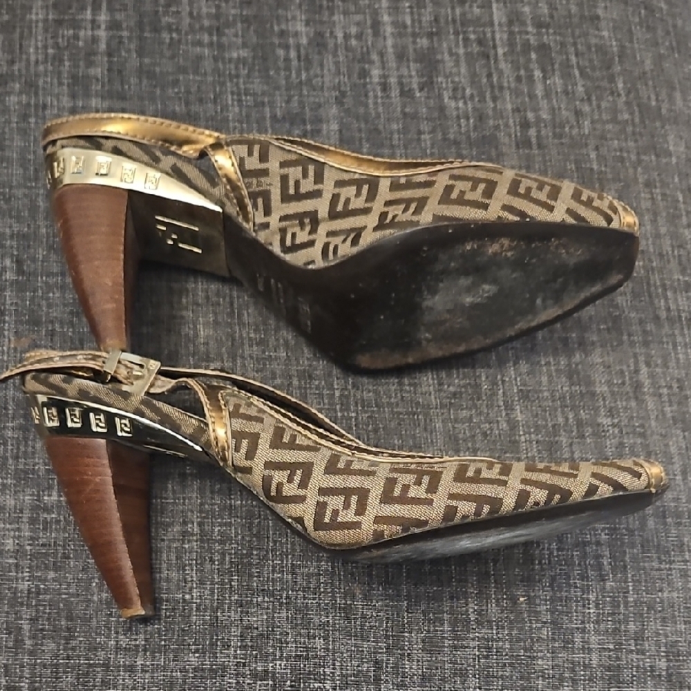 Fendi Brown Monogram Peep-Toe Heels - Picture 3 of 8